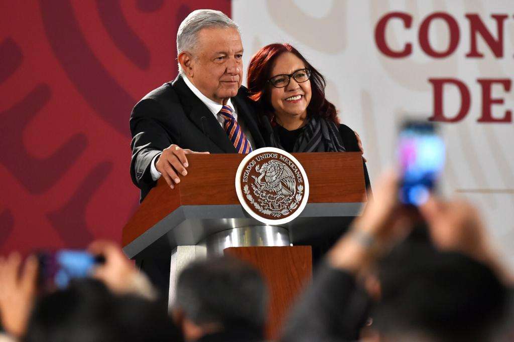 AMLO y Leticia Ramírez