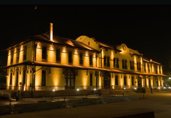 Plaza de las tres Centurias, Barrio de la Estación Aguascalientes, Ags. 2024