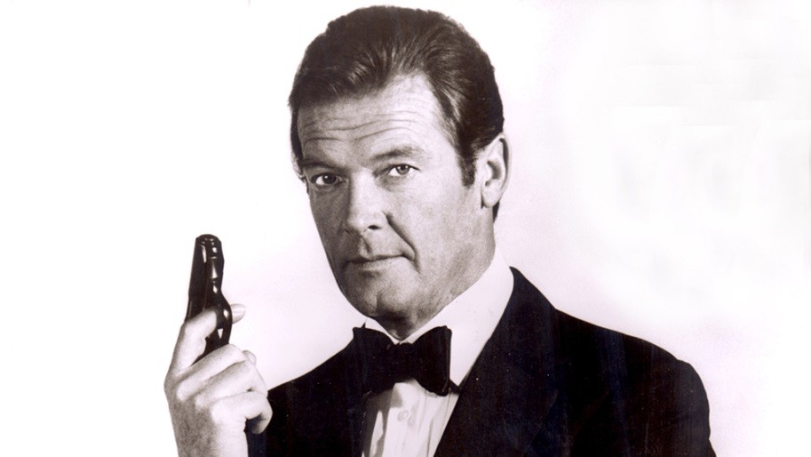 Roger Moore Dead